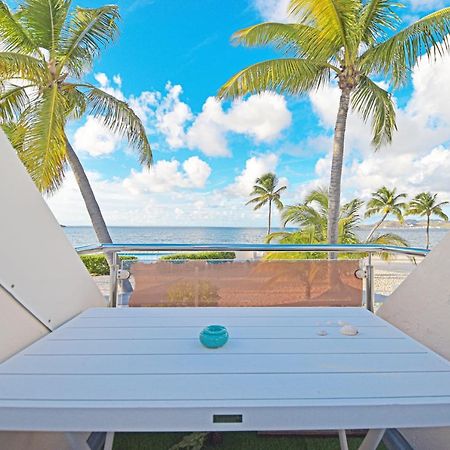 Deja Blue - Comfortable Beachfront Condo Marigot  Exterior photo