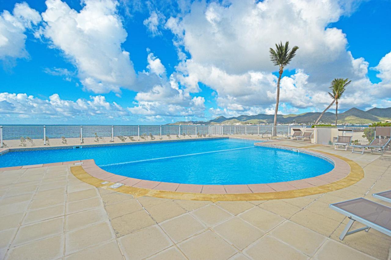 Deja Blue - Comfortable Beachfront Condo Marigot  Exterior photo