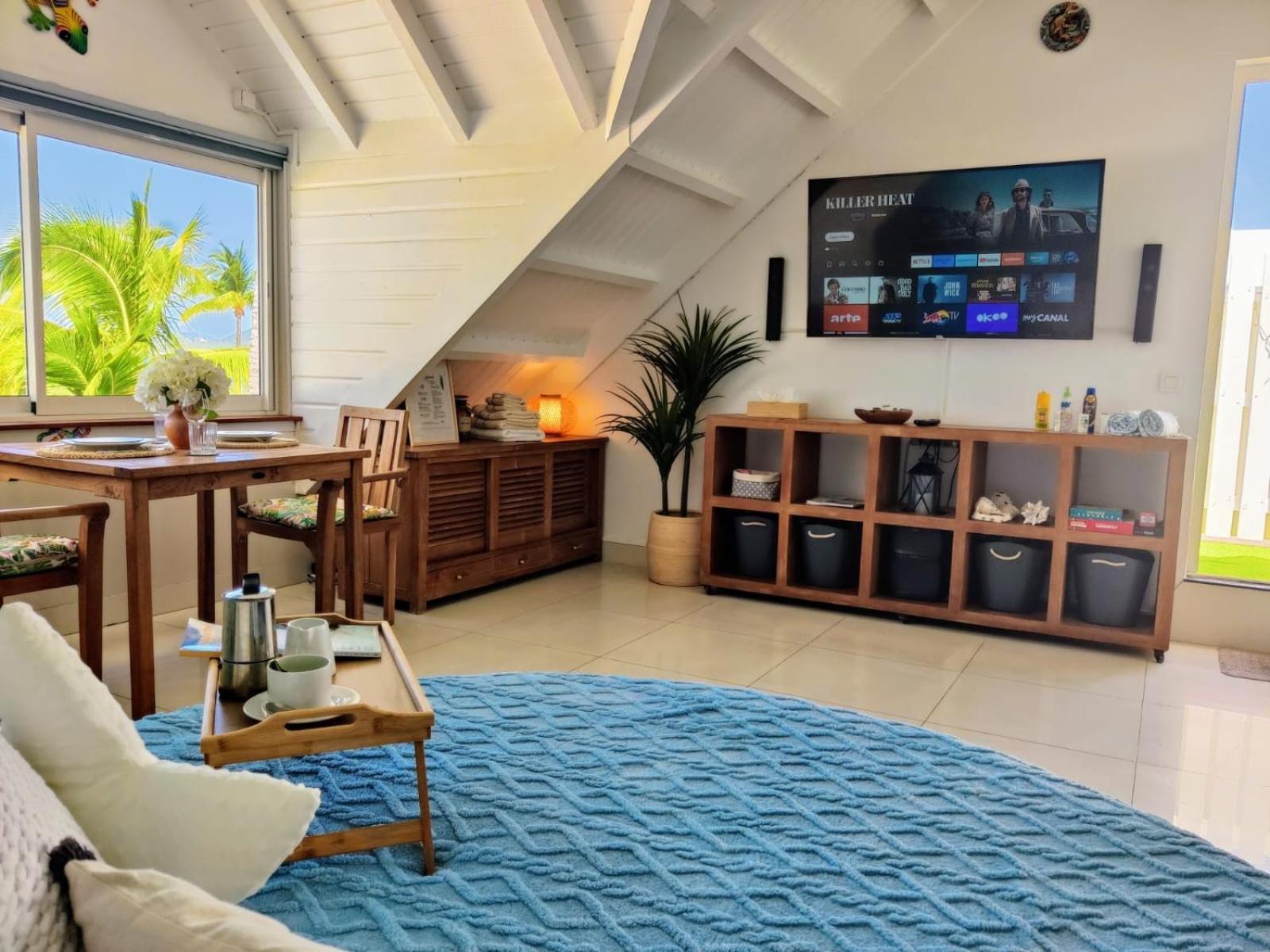Deja Blue - Comfortable Beachfront Condo Marigot  Exterior photo